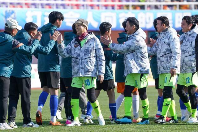 kaiyun sports-滇港同心燃情绿茵！2026“滇港友谊赛”在昆明开赛