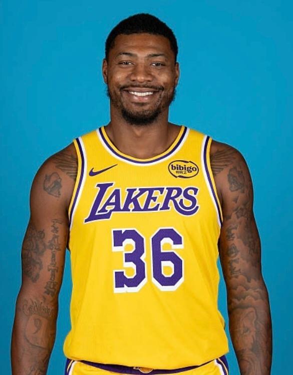 开云官方-NBA罚单：斯马特质疑裁判公正性罚3.5万 肯纳德不当言论罚2.5万